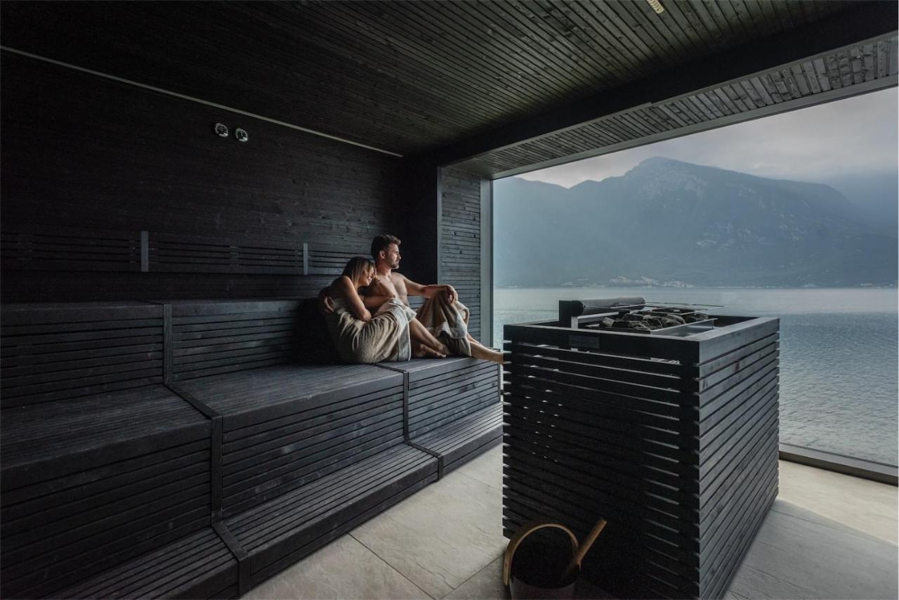 Eala My Lakeside Dream - Adults Friendly Limone sul Garda Esterno foto