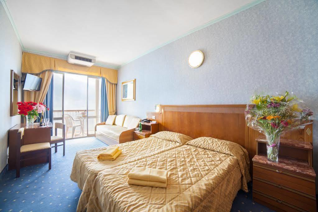 Eala My Lakeside Dream - Adults Friendly Limone sul Garda Esterno foto