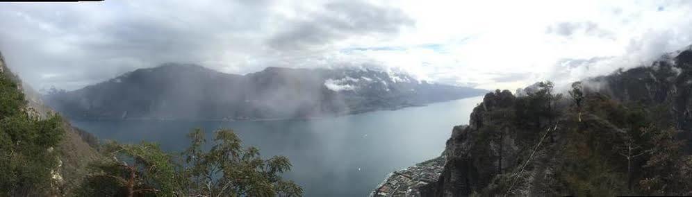 Eala My Lakeside Dream - Adults Friendly Limone sul Garda Esterno foto